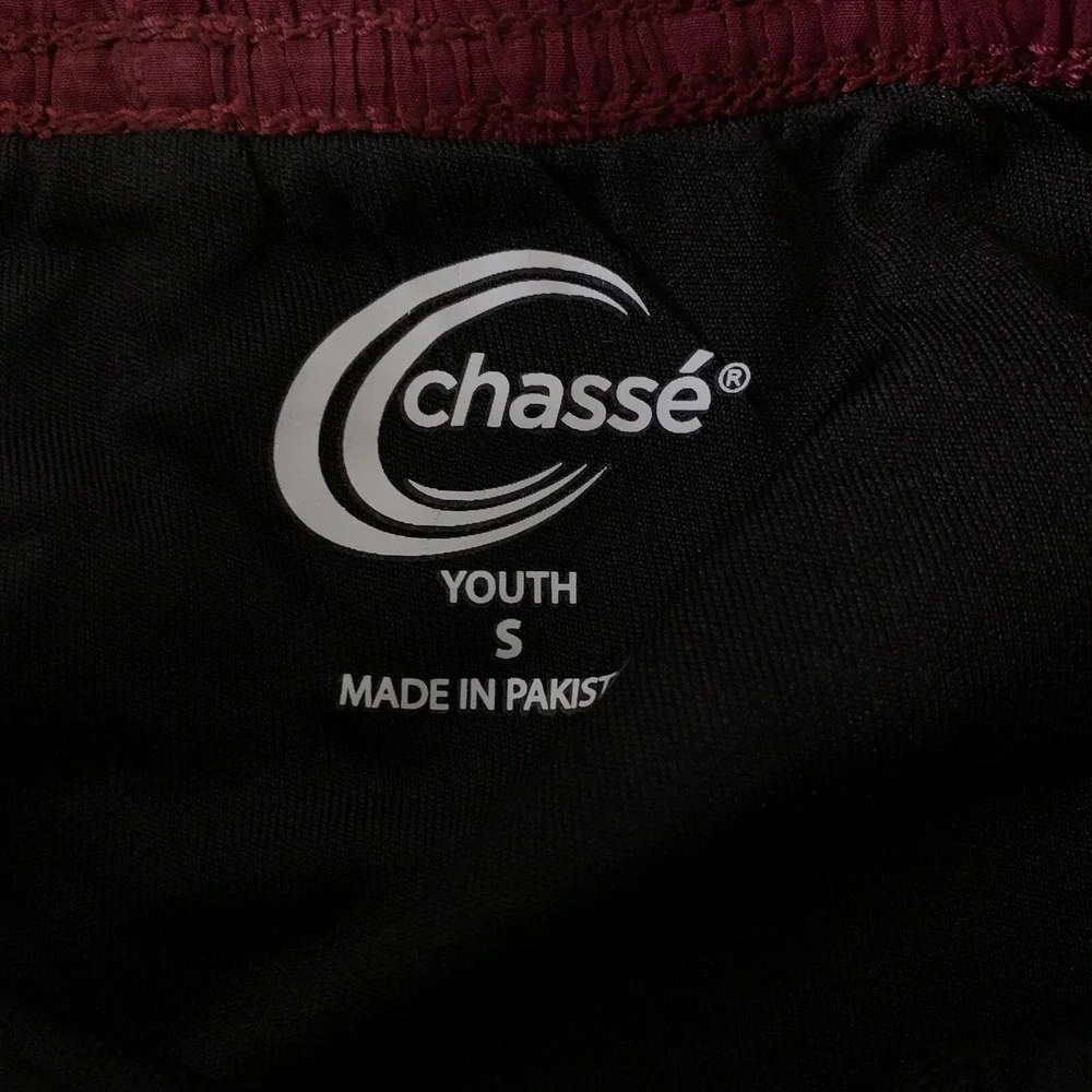 Chasse Youth Size Small Maroon Cheer On Classic Dolphin Hem Lined Gym Shorts NWT